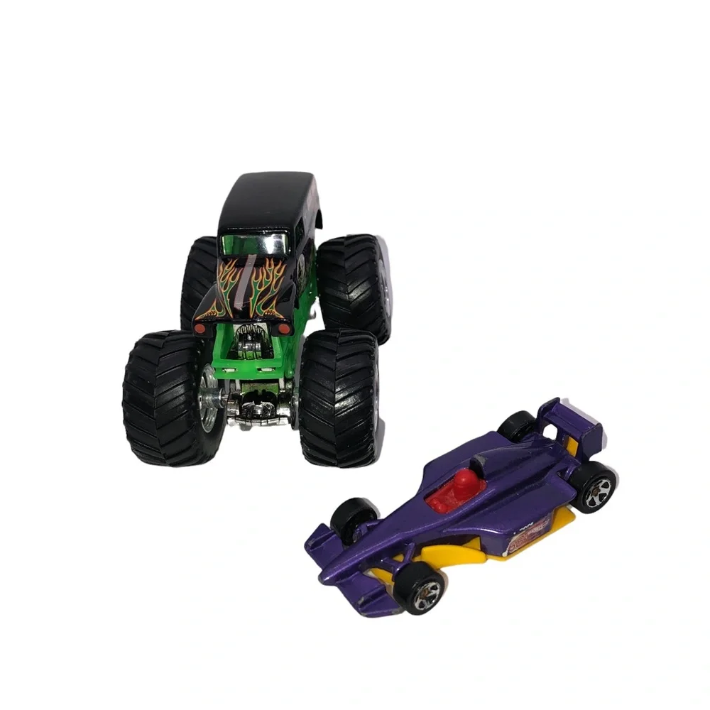 HOT WHEELS 2009 Grave Digger Monster Jam Toy Vehicle PARTS & Purple Race Car